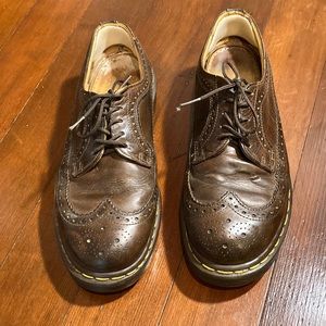 Dr. Martens 3839 Wingtip Oxford shoes Made in England vintage